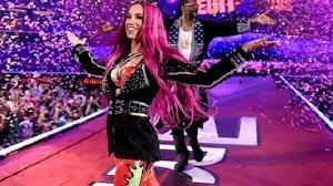 Snoop dogg has congratulated his cousin sasha banks after a memorable episode of monday night raw. Sasha Banks Reveals How She Found Out Snoop Dogg Was Performing Her Wm32 Entrance Ewrestling