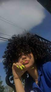 Image About Girl In Hair By Moon Goddess On We Heart It Peinadosparacabellorizado Imagem Descoberto Por Moon Go Hair Styles Natural Hair Styles Aesthetic Hair
