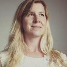 Rachel Elder's Instagram, Twitter & Facebook