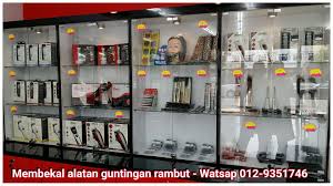 Barber muslim peralatan gunting rambut sentiasa di sanitise selepas diguna kedai bau wangi yang menyenangkan. Narimar Enterprise Barbershop Barbersupply Home Facebook