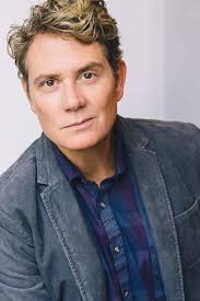 Silicon Valley" Two in the Box (TV Episode 2016)