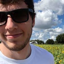 Aaron Matz's Instagram, Twitter & Facebook