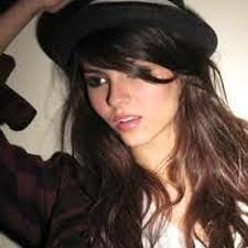 sara karin gil (@sara_karin)