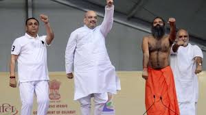 amitbhai lost 38 kg by controlling his diet baba ramdev