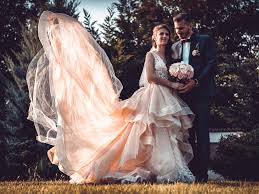 Prima poză cu copilul marianei şi al lui grigore de la mpfm. Poze Nunta Ginere