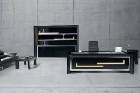 Escritorio De Director Clasico Oslo Solenne Office Furniture Interior De Oficina Espacios De Oficina Oficinas De Diseno