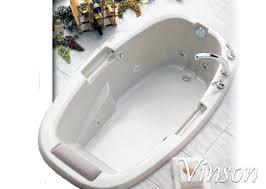 Check out the 13 best whirlpool tubs 2021 has to offer! The Luxury Line Tubs Your Custom Tub Awaits