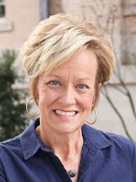 Whitfield seeks Wayne County clerk of court post