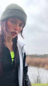 McKayla Ambriz (@choccyalmondmilkymilk)