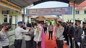 We did not find results for: Https Pekanbaru Tribunnews Com 2021 08 13 Dumai Bakal Punya Masjid Terapungwali Kota Berharap Bisa Tambah Daya Tarik Dumai Https Cdn 2 Tstatic Net Pekanbaru Foto Bank Images Dumai Bakal Punya Masjid Terapung