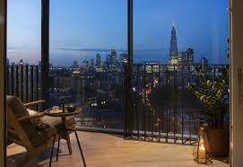 View Of The City Of London From Luxury Apartment Building Two Fifty One 2000 X 1369 London City Apartments City View Apartment Apartment View