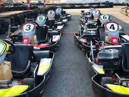 Předchozích ${ loader.pagination.prev } fotek. Motokary Stare Mesto Slovacko