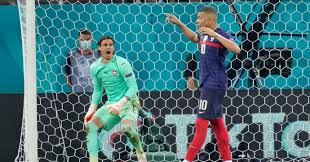 La francia è il paese della cultura per eccellenza, grazie al suo ricchissimo patrimonio. K1 Lmunajbxeim