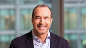 Kingfisher seeks a new boss