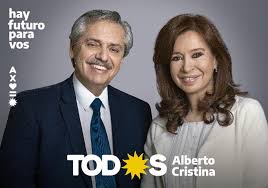 El mandatario argentino ya está en lima, en donde hoy será parte de la ceremonia de transmisión de mando al presidente electo castillo terrones, en la casa de pizarro. Argentinien Vorsprung Fur Prasidentschaftskandidat Alberto Fernandez Wird Grosser Amerika21