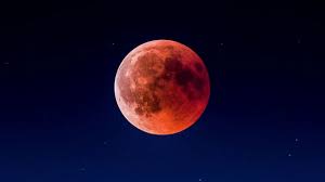 That is why it is also known as the blood moon. J4bwm71bccuyjm