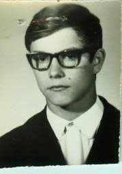 MAŁA ENCYKLOPEDIA ZAPAŚNICTWA