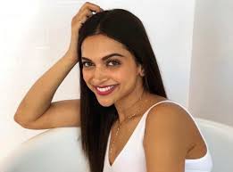 Setelah sule yang diterpa isu selingkuh, kini lina yang jadi 'sasaran tembak'. 7 Skandal Seleb Bollywood Ini Bikin Geger Salah Satunya Terjadi Di Indonesia Berita Satu