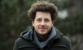 Tête de liste des écologistes à. Lynchage De Policiers Julien Bayou S Excuse De Demander Pardon Apres L Emploi D Un Mot Pas Adapte Pour Une Personne Blanche
