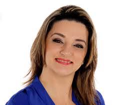 Lena Souza's Instagram, Twitter & Facebook