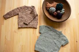 Here you will be able to find fresh and new patterns for hat, blanket, cardigans, sweaters and everything baby related! Baby Raglan Top Free Knit Pattern At Jimmy Beans Wool