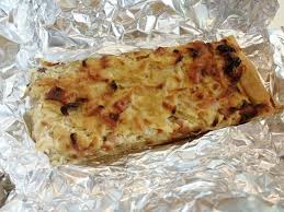 Zwiebelblootz Zwiebelkuchen Aus Unterfranken Rezept Frag Mutti Rezept Zwiebelkuchen Rezepte Lebensmittel Essen