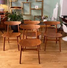 Wegner wishbone stuhl seite stuhl esszimmer, dänisch modern, winkel, armlehne, stuhl png. 4 Er Set Hans J Wegner Modell Ch30 Stuhle Dining Chairs Eiche Carl Hansen Son Patinamobel Vintage Living