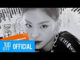 Me and my friend ^^ by hulk956al. ãƒŸ Itzy A Guide It Z Me Wattpad