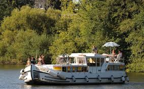 Penichette — pénichette une pénichette est un bateau de plaisance fluviale inspiré des traditionnelles péniches des mariniers pour une navigation sans permis sur les canaux et rivières de. Penichette 1400 Fb Urlaub Auf Einem Hausboot