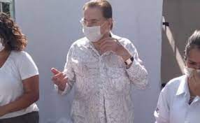 Maybe you would like to learn more about one of these? De Pijama Silvio Santos E Vacinado Contra A Covid 19 Bem Parana