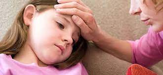 Ob bauchweh, kopfschmerzen oder eine dicke erkältung, es nützt nichts, das kind muss zu hause bleiben und gesund gepflegt werden. Kind Krank Welche Rechte Berufstatige Haben Baby Und Familie