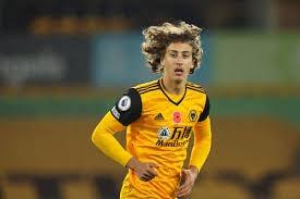 ˈnunu (ɨ) ʃˈpiɾitu ˈsɐ̋tu ; Nuno Fabio Silva Could Play For Wolves U23 S Express Star