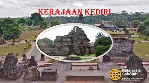 Kitab ini ditulis untuk memberikan gambaran terjadinya perang saudara antara panjalu melawan jenggala. Karya Sastra Kerajaan Kediri Beserta Penulis Dan Isinya Pelajaran Sekolah