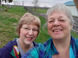 While walking thru the Catholic Cemetery this afternoon I noticed about 5  or 6 grave sites which were nuns Does anyone know if indeed they were  Sisters of StJoseph? Just courious