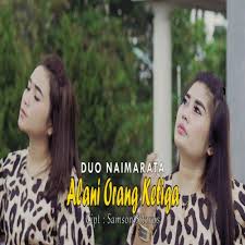 C f g c am g c g c f ho do mata mual i di au dm g ho do sasude dirohangki c f unang tinggalhon au g c am d ito hasian holan ho do g na dirohangki ** overtone : Duo Naimarata Alani Orang Ketiga Lyrics Musixmatch