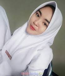 Cewek cantik ini namanya rizky, si pintar. Foto Cewek2 Cantik Lucu Berhijab Anak Remaja