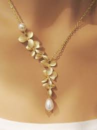 10 New Gold Necklaces For Beauty Women Women Style Hairstyles Nail Design Makeup Womenstyle Com Swarovski Pearl Necklace Pearl Jewelry Fashion Jewelry