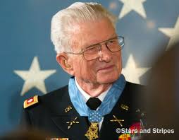 Pin On U S Medal Of Honor Then To Now