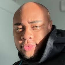 Gerardo Terrones's Instagram, Twitter & Facebook