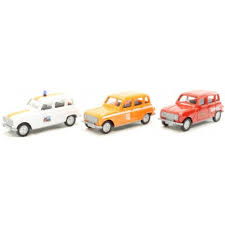 Mo do eins zwei polizei. Renault R4 Seit Mit 3 Modellen Politie Polizei Belgien Taxipost Rtt Polizei Ausland Modelle Buerger Ek De