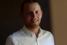 Football scout dying of incurable brain tumour to marry sweetheart after  brilliantly romantic proposal