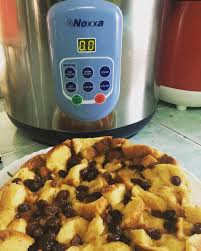 Bagaimana bun, mudah bukan cara membuat puding brownies roti tawarnya? Resepi Puding Roti Noxxa