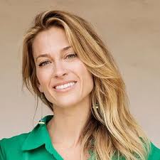 Erin Chadwick's Instagram, Twitter & Facebook