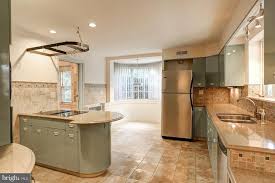 2406 Rudy Rd Harrisburg Pa 17104 Mls 1009939046 Zillow Zillow Home Home And Family