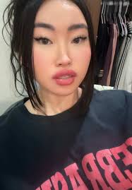 Ellen Hong