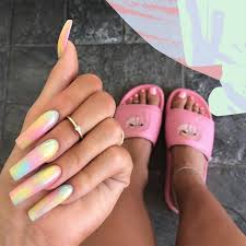 Nails are long and have a. Acrylic Nails How To Apply Maintain Remove At Home Glamour Uk