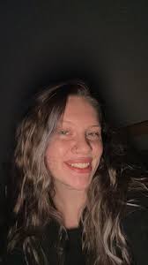 What hair style would look cute to cover a big forehead?