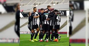 Malmö de ilk maçını kazarak maç öncesinde dostluk yemeği karşılaşma öncesinde iki takımın yöneticileri dostluk yemeğinde bir. Super Lig Fatih Karagumruk 1 Besiktas 4 Mac Sonucu Tokat Haber