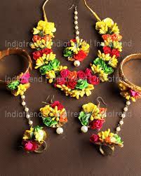 Nargis Floral Necklace Set Flower Jewellery For Haldi Flower Jewellery For Mehndi Paper Flower Jewelry