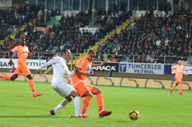 Dakikada gördüğü direkt kırmızı kartın ardından soyunma. Super Lig Alanyaspor 1 Kayserispor 2 Mac Sonucu Son Dakika Spor